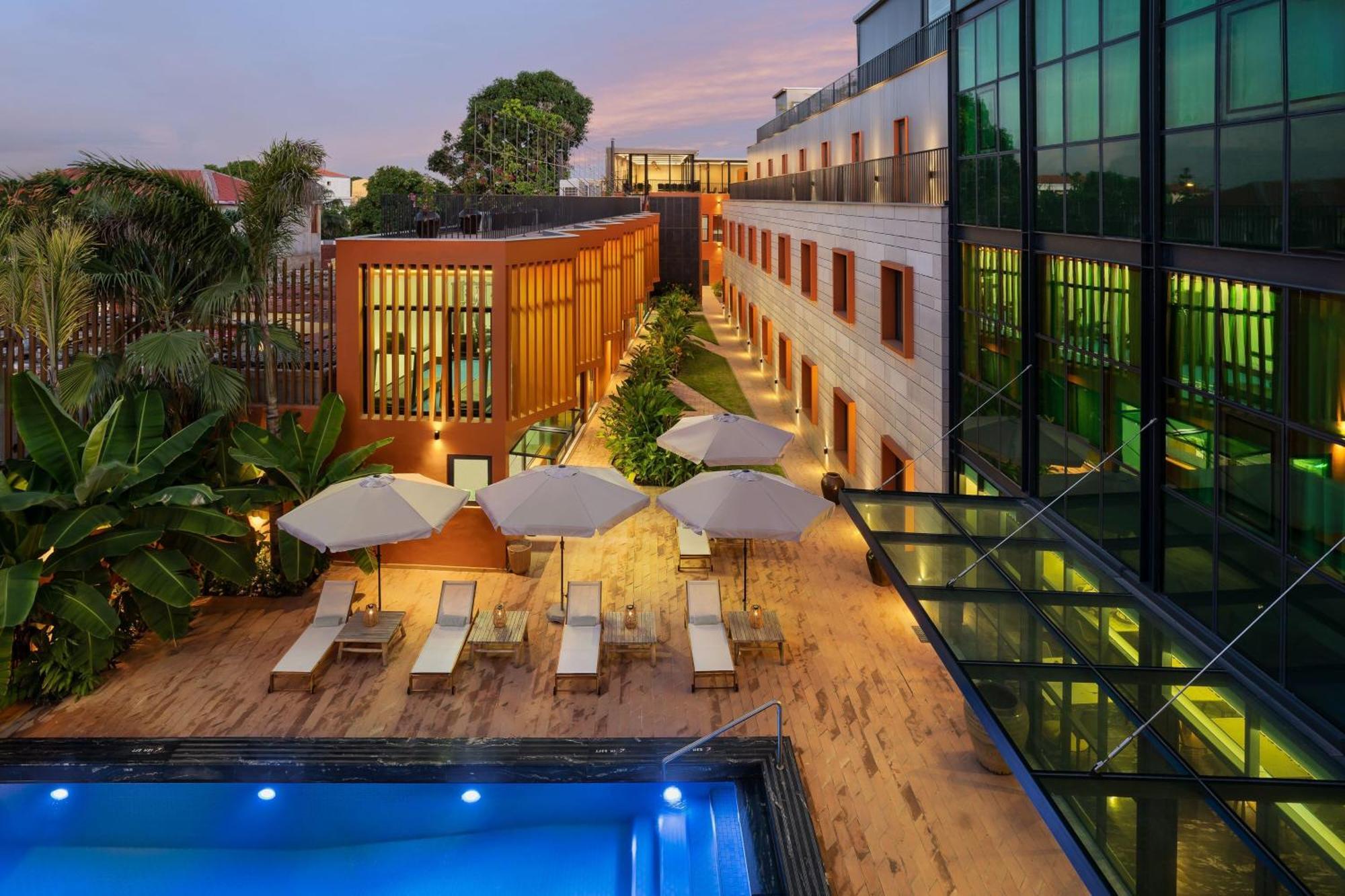 Protea Hotel By Marriott Luanda Exterior foto