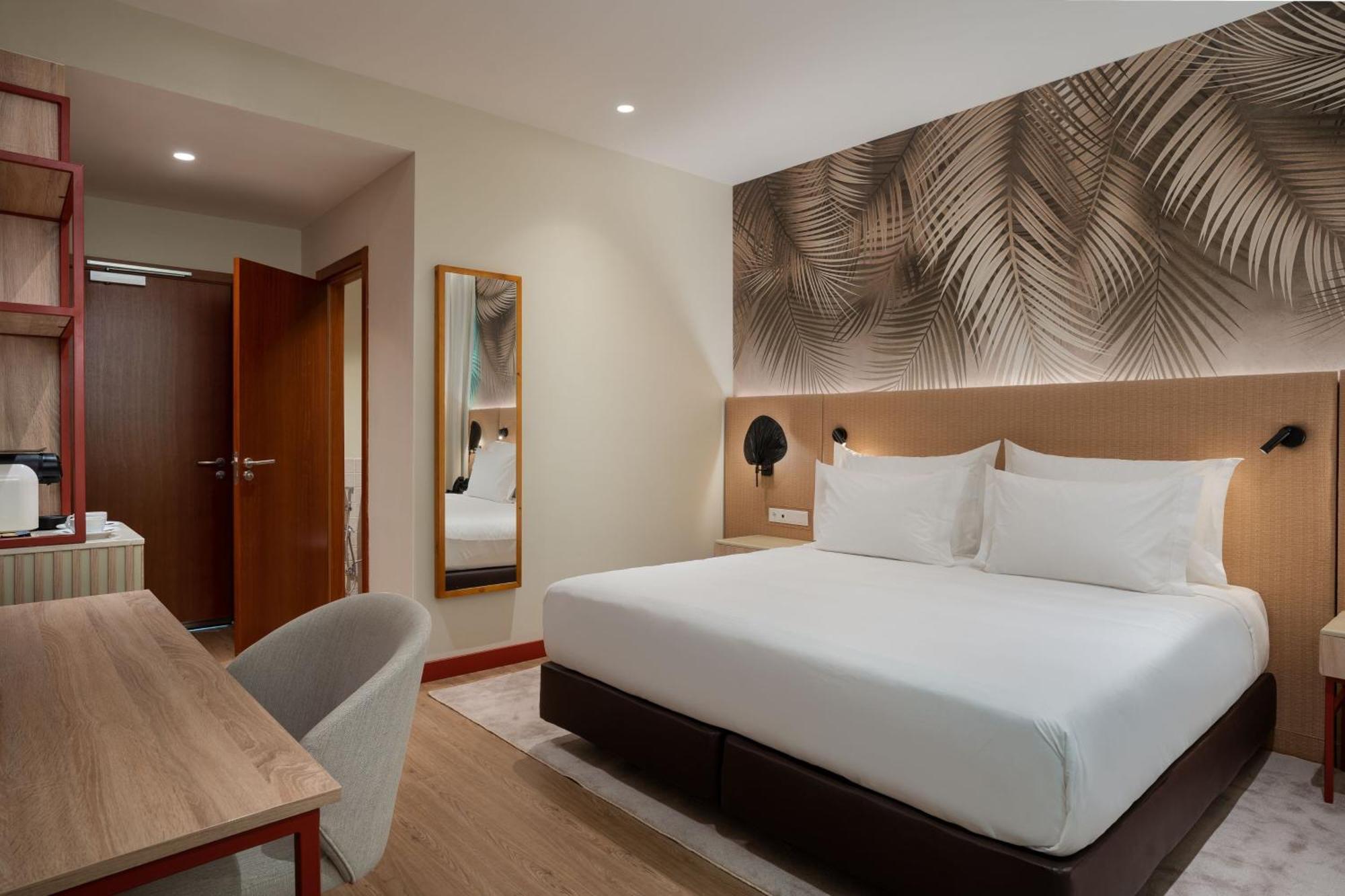 Protea Hotel By Marriott Luanda Exterior foto